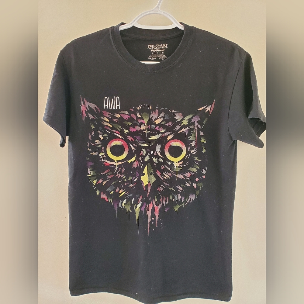 A Will Away band owl t-shirt
